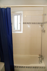 Ah Paris vacation apartment 130 - sdb2