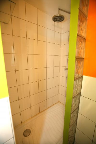 Ah Paris vacation apartment 135 - sdb3