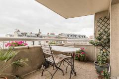 Ah Paris vacation apartment 137 - terrasse2