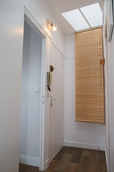 Ah Paris vacation apartment 140 - salon4
