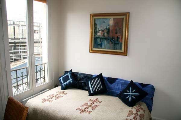 Ah Paris vacation apartment 147 - chambre2