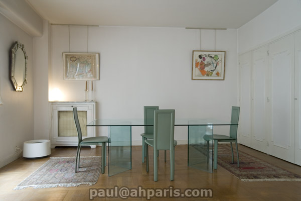 Ah Paris vacation apartment 155 - salon4
