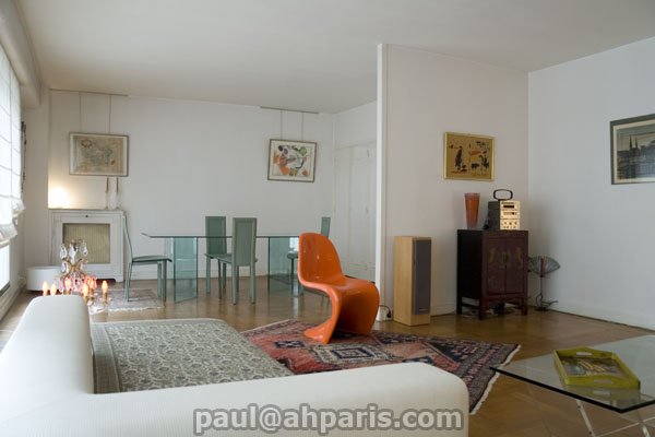 Ah Paris vacation apartment 155 - salon5