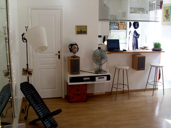 Ah Paris vacation apartment 156 - salon3