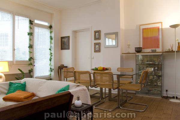 Ah Paris vacation apartment 171 - salon5