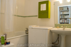 Ah Paris vacation apartment 181 - sdb