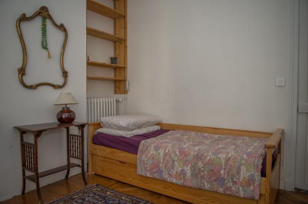 Ah Paris vacation apartment 183 - chambre2