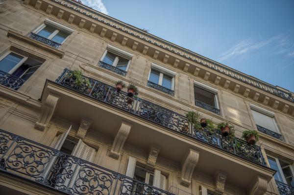 Ah Paris vacation apartment 183 - immeuble