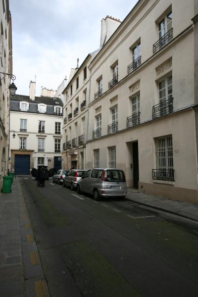 Ah Paris vacation apartment 198 - immeuble