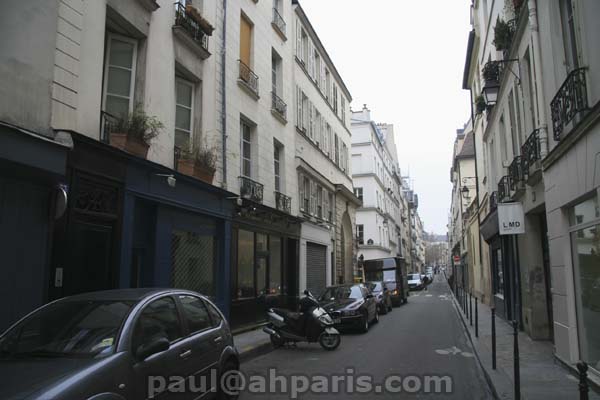 Ah Paris vacation apartment 199 - immeuble2