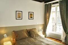 Ah Paris vacation apartment 201 - chambre