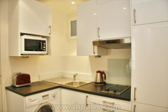 Ah Paris vacation apartment 201 - cuisine