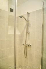 Ah Paris vacation apartment 201 - sdb_2