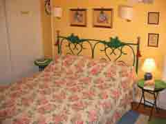 Ah Paris vacation apartment 227 - chambre