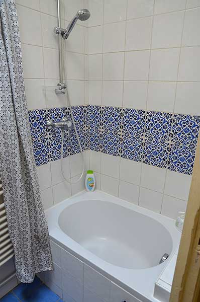 Ah Paris vacation apartment 236 - sdb3