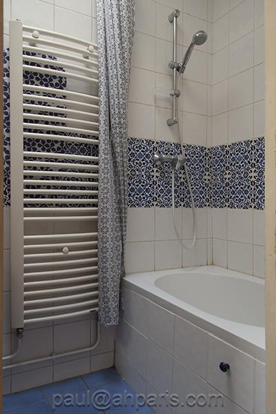 Ah Paris vacation apartment 236 - sdb_2