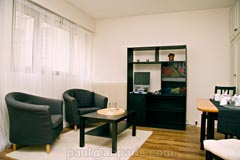 Ah Paris vacation apartment 244 - salon2