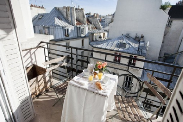 Ah Paris vacation apartment 249 - balcon