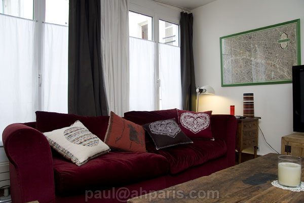 Ah Paris vacation apartment 283 - salon4