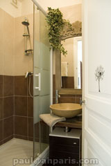 Ah Paris vacation apartment 309 - sdb