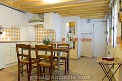 Ah Paris vacation apartment 310 - salon2