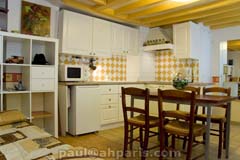 Ah Paris vacation apartment 310 - salon4