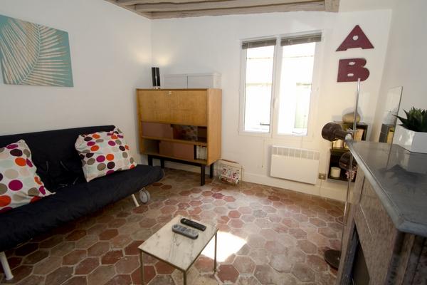 Ah Paris vacation apartment 315 - salon3