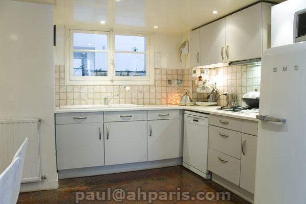 Ah Paris vacation apartment 318 - cuisine