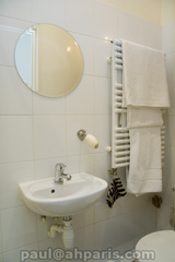 Ah Paris vacation apartment 318 - sdb2