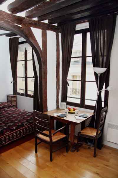 Ah Paris vacation apartment 322 - sam