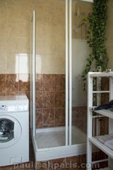 Ah Paris vacation apartment 325 - sdb