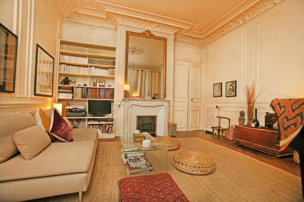 Ah Paris vacation apartment 338 - salon2