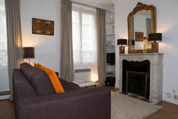 Ah Paris vacation apartment 360 - salon