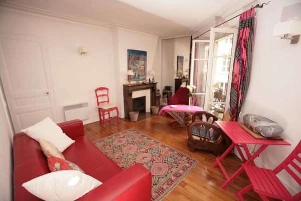 Ah Paris vacation apartment 365 - salon2