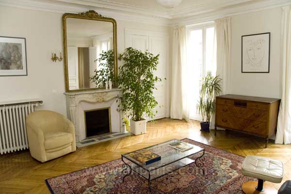 Ah Paris vacation apartment 368 - salon2