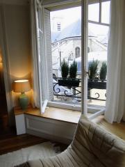 Ah Paris vacation apartment 384 - salon4