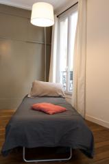 Ah Paris vacation apartment 389 - salon4