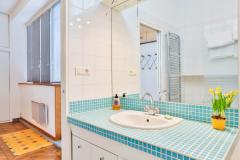 Ah Paris vacation apartment 391 - sdb