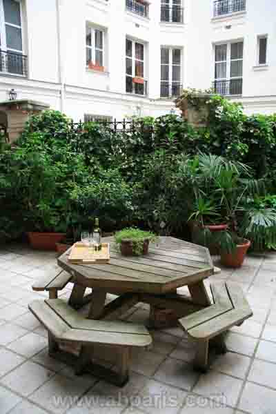 Ah Paris vacation apartment 391 - terrasse