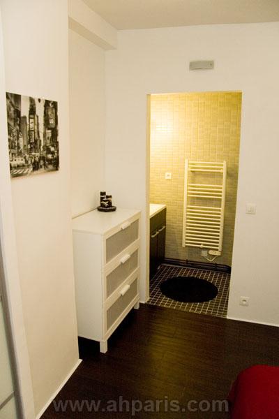 Ah Paris vacation apartment 393 - chambre2