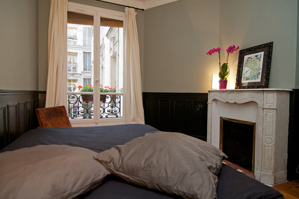 Ah Paris vacation apartment 398 - chambre