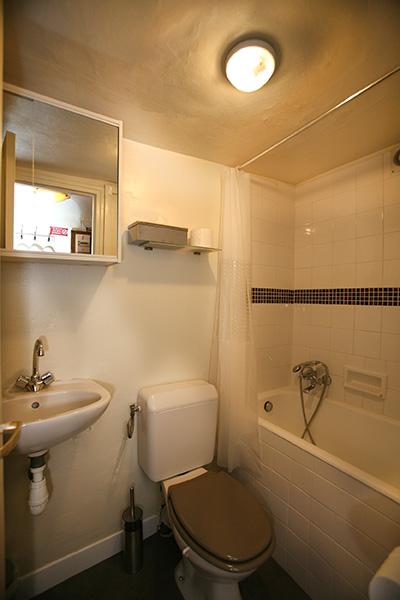 Ah Paris vacation apartment 401 - sdb