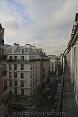Ah Paris vacation apartment 406 - balcon2