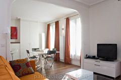 Ah Paris vacation apartment 406 - salon2