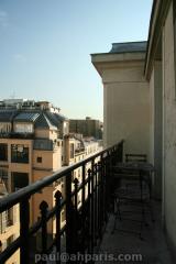 Ah Paris vacation apartment 412 - balcon3