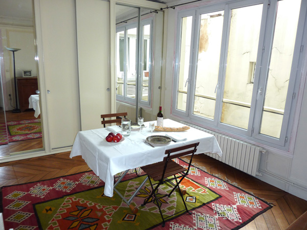 Ah Paris vacation apartment 413 - sam