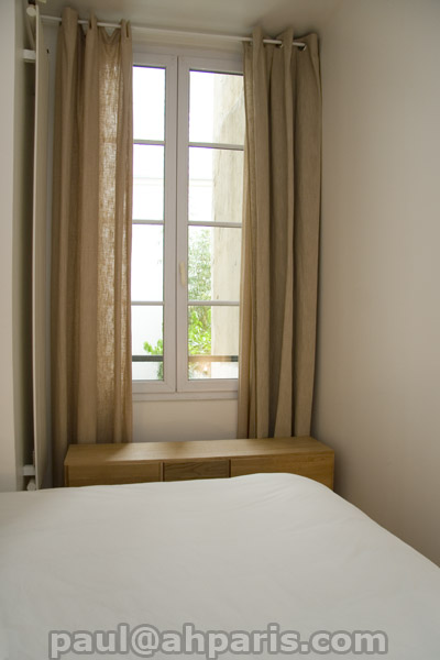 Ah Paris vacation apartment 84 - chambre_2